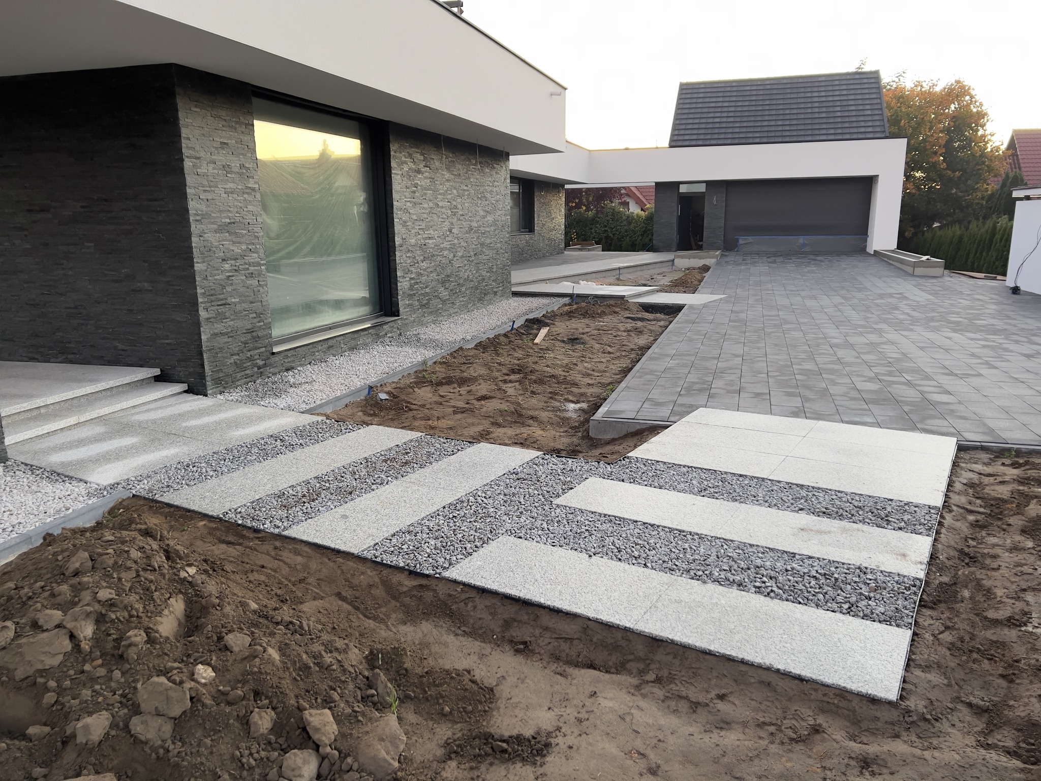 Kompleksowa Realizacja: Umbriano & Granit Płomieniowany